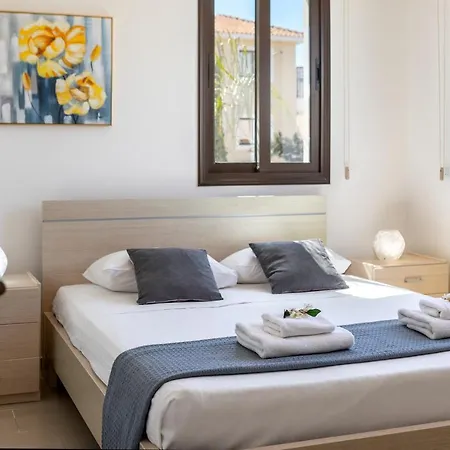 Protaras Angela Nefeli * Paralimni