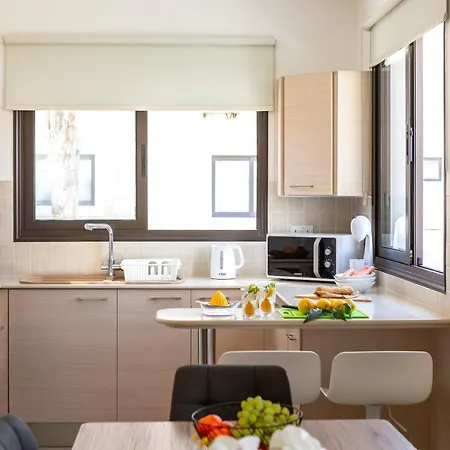 Protaras Angela Nefeli * Paralímni