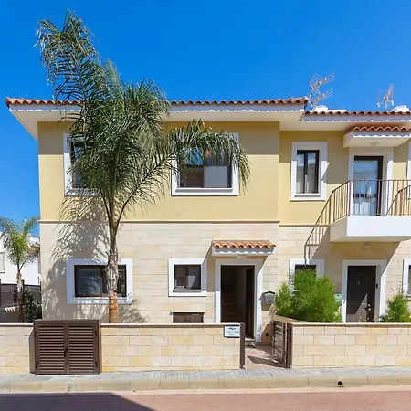 Protaras Angela Nefeli וילה פאראלימני